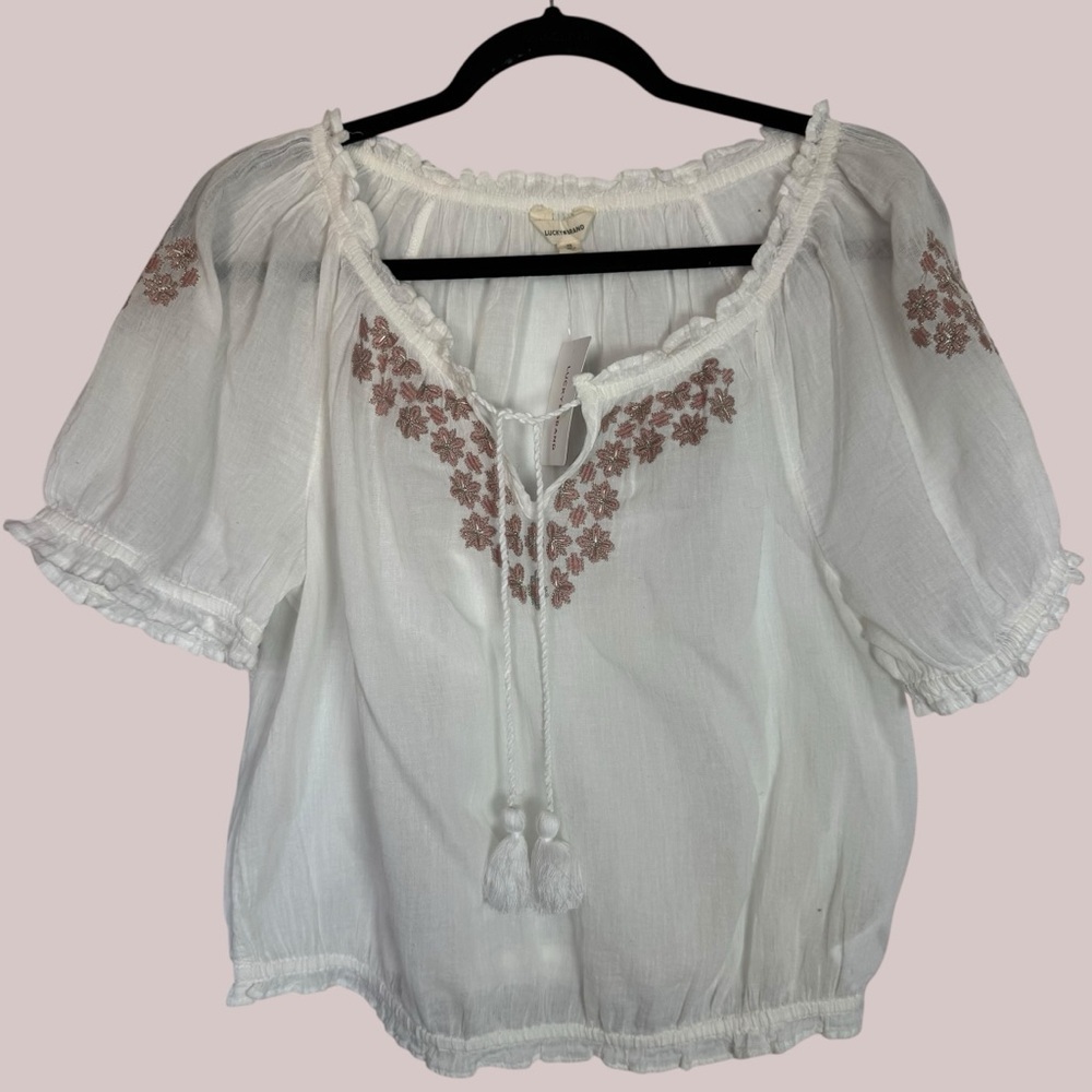 NWT Lucky Brand White Gauze Boho Medium Blouse with Pink Embroidery - Picture 2 of 8